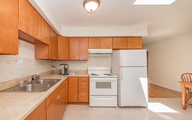 David’s Vacation Escapes Cozy Condo