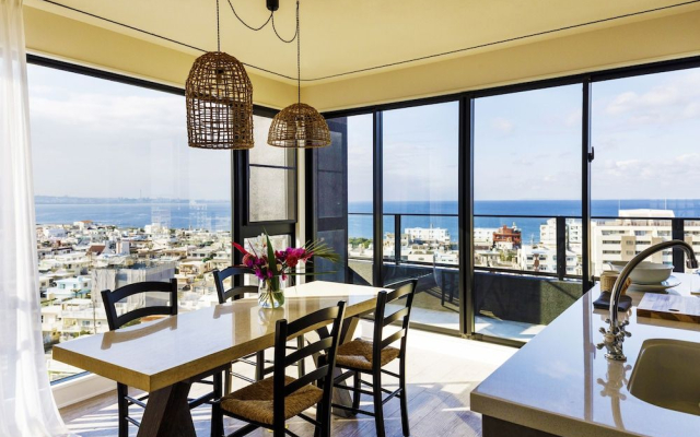 Blue Steak Wonder Chatan