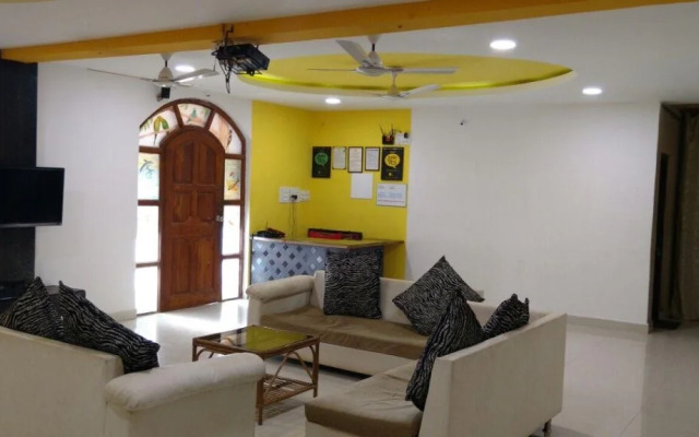 Ghanvatkar Bunglow Resort