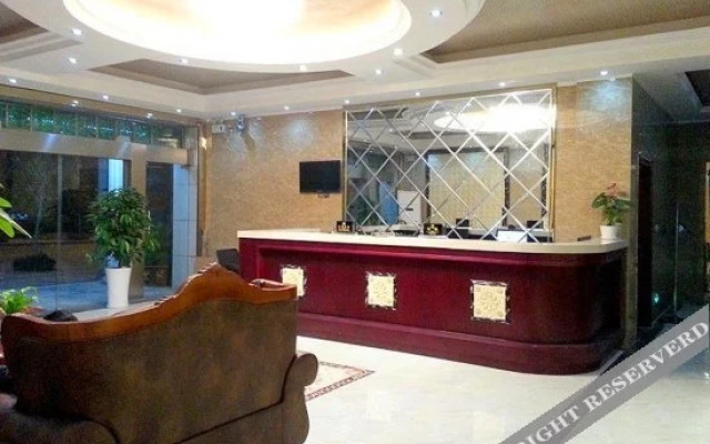 Youranju Fashion Hotel (Xianning Hot Spring Shopping Park)