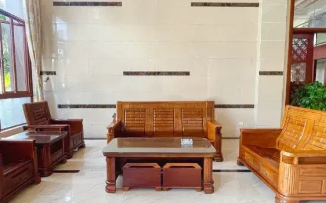 Jiulixiang Holiday Hotel