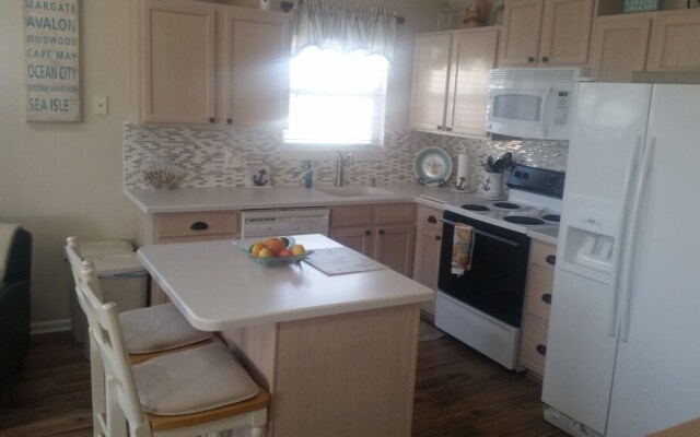 Nw411 East 4th Avenue, Unit B