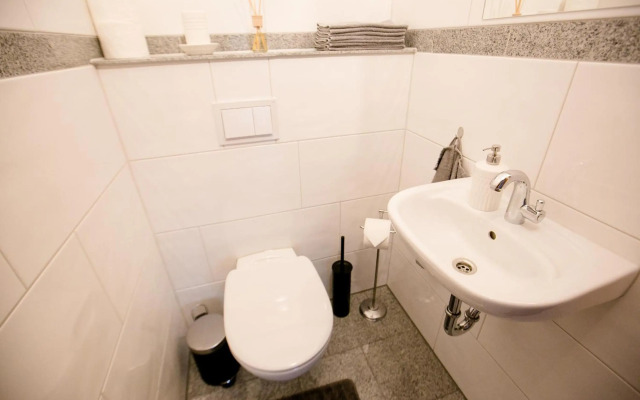 Groß & Stylisch - Zentral & Komfortabel