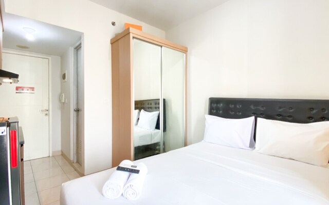 Great Deal Studio At Springlake Summarecon Bekasi Apartment