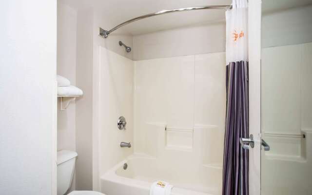 La Quinta Inn & Suites by Wyndham Melbourne Viera