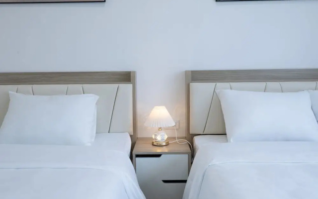 Lumi Hotel by  Vega