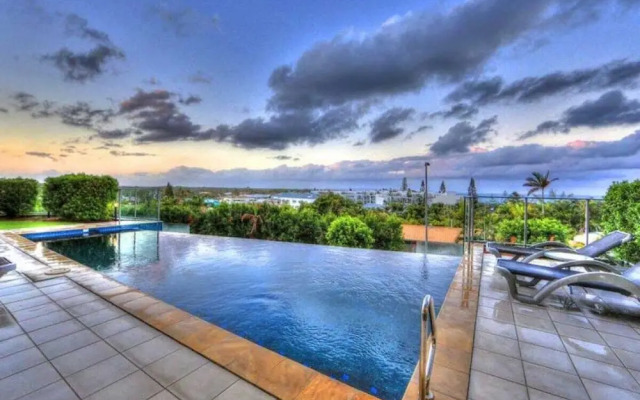 Rainbow Sea Resort