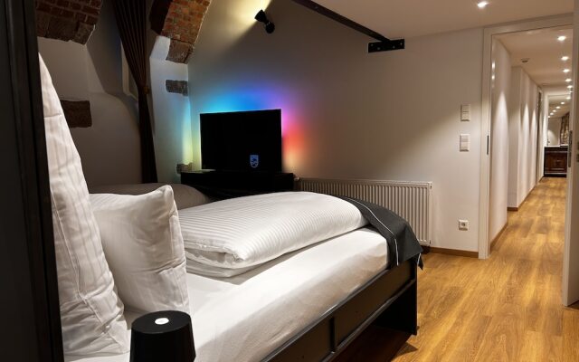 Historical Luxury Homes - Deluxe Edition