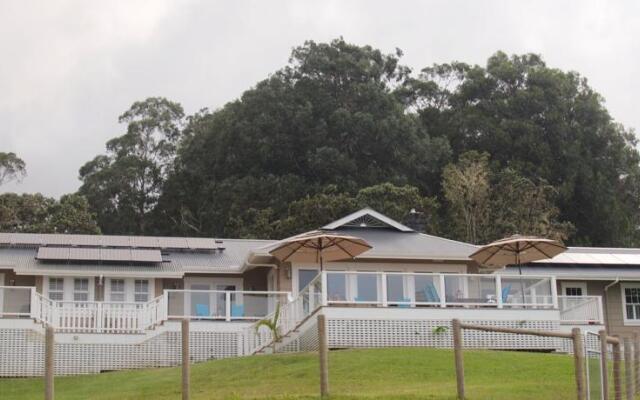 Hamakua Ranch House B&B