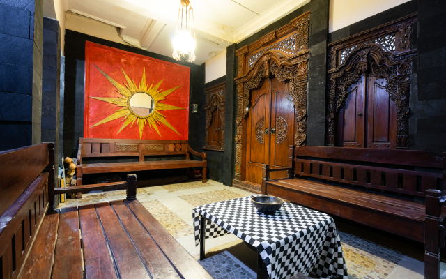 Super OYO 2285 Art Guest House Syariah