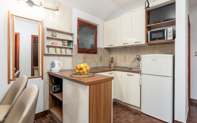 Awesome Apartment in Rab With 2 Bedrooms and Wifi