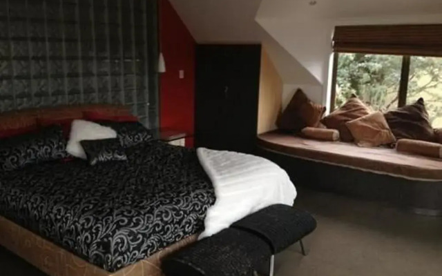 GG Gateway to the Gordon