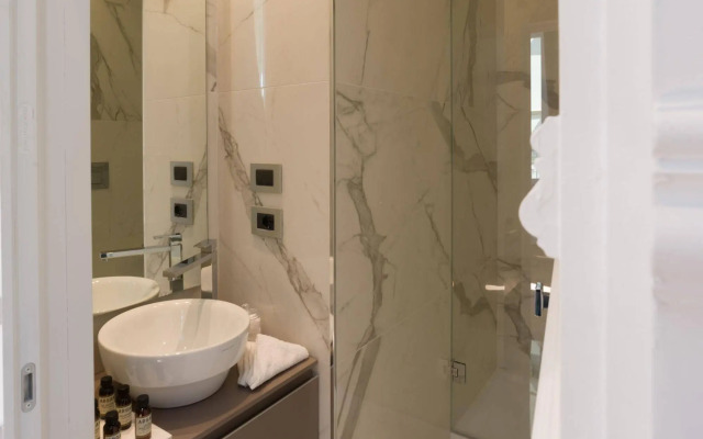 Via Chiodo Luxury Rooms