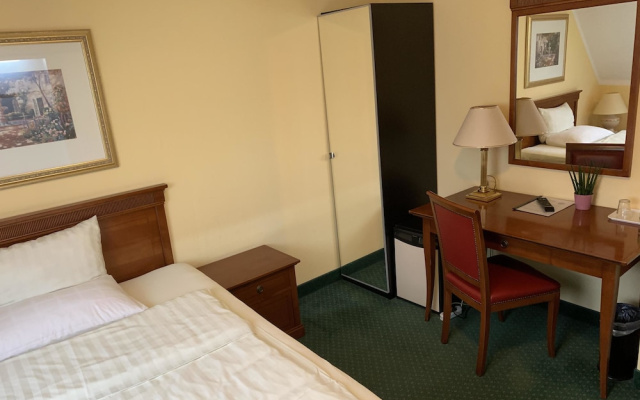 Hotel Residenz Stockstadt Main