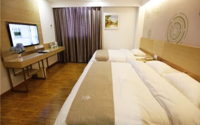 GreenTree Inn Beijing Chaoyang District Maquanying Subway Station Express Hotel