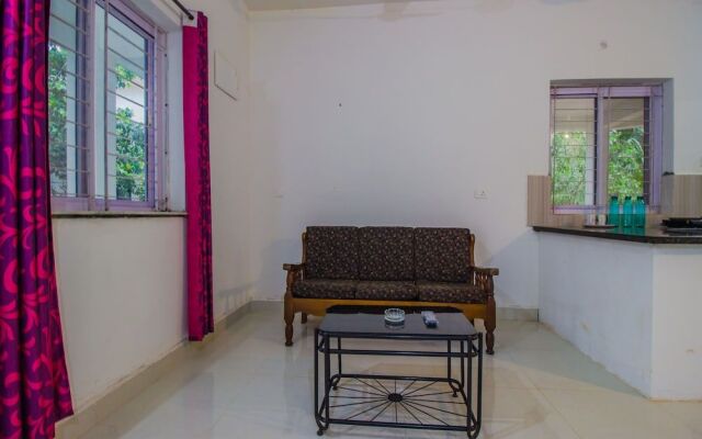 OYO 12872 Home 1BHK Siolim