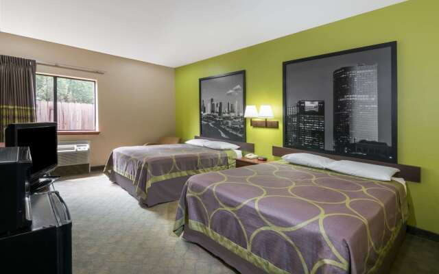 Super 8 by Wyndham Intercontinental Houston TX