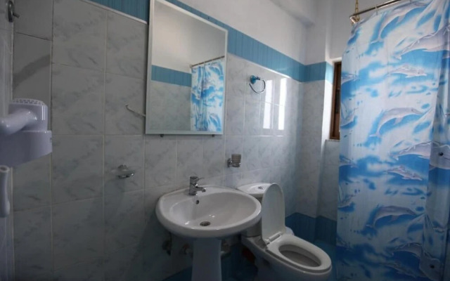 Blue Bay Hotel
