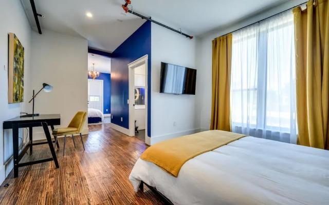 Private Suite in Historic Austin B&b: Sleeps 4!