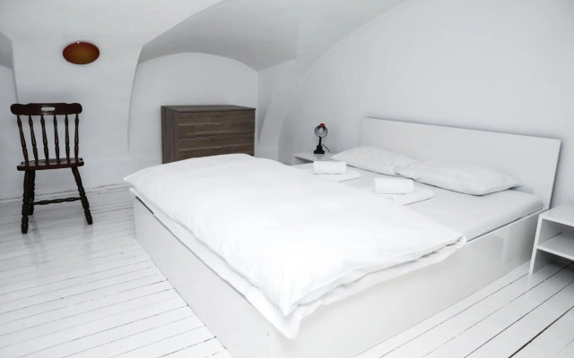 Bethlen Central Studio