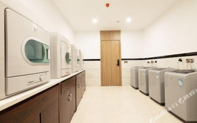 Puning cloud · light apartment