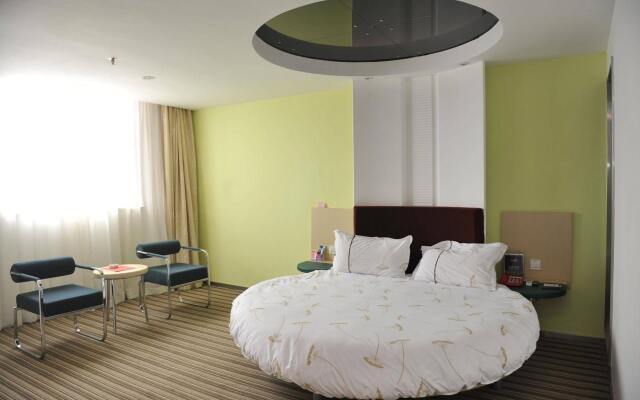 Motel 168