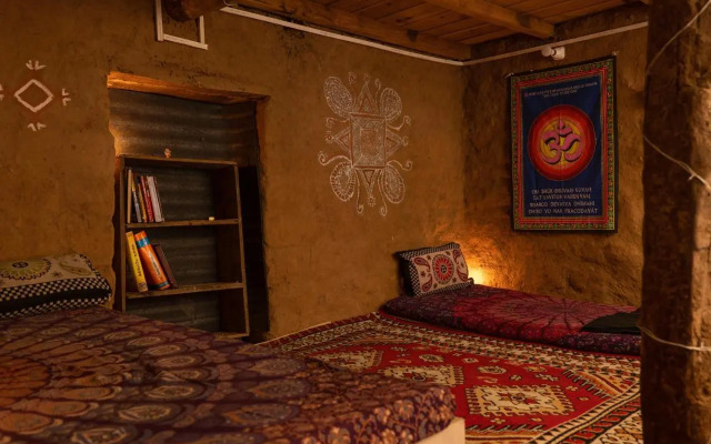 HOTs hostel Nainital