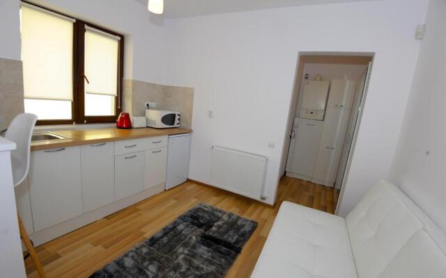 Yael Luxury Apartments 1