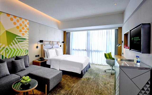 Holiday Inn Guangzhou South Lake