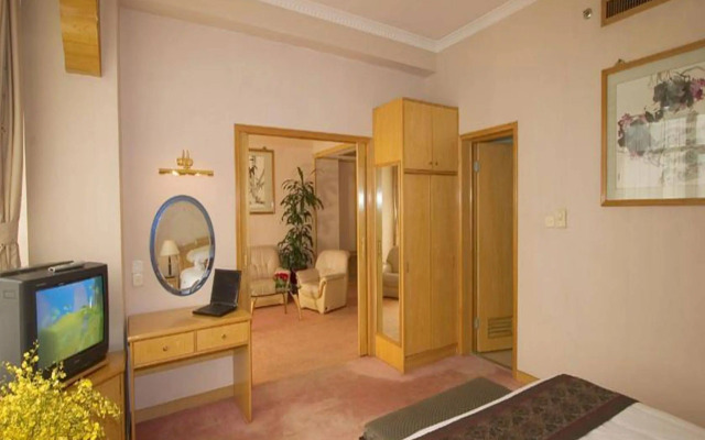 Aiqun Hotel Guangzhou - Free shuttle between hotel and Exhibition Center during Canton Fair