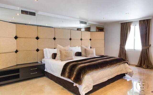 Villa Issabella Marbella, Elviria