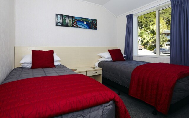 Paihia Apartments
