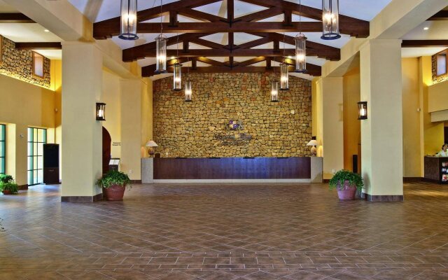 Golden Bay Golf & Resort