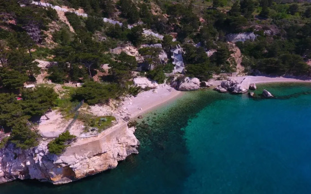 Citybreak Apartman With Private Beach Near Split