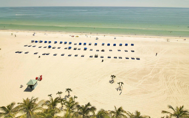 Bellwether Beach Resort