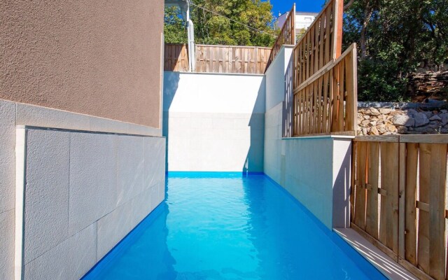 Awesome Home in Stinica With Sauna, Wifi and 6 Bedrooms