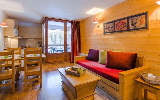 Comfortable Studio in Brides les Bains 600m From the Skilift