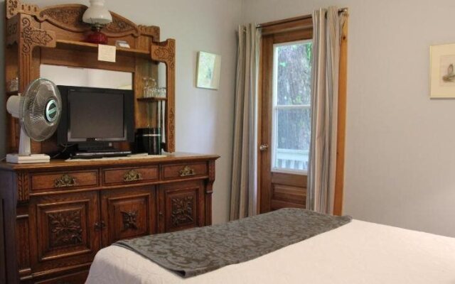 Green Highlander Lodge