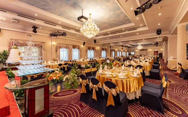 Hotel Majestic Saigon