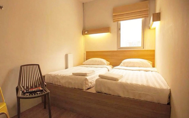 Micro Hostel