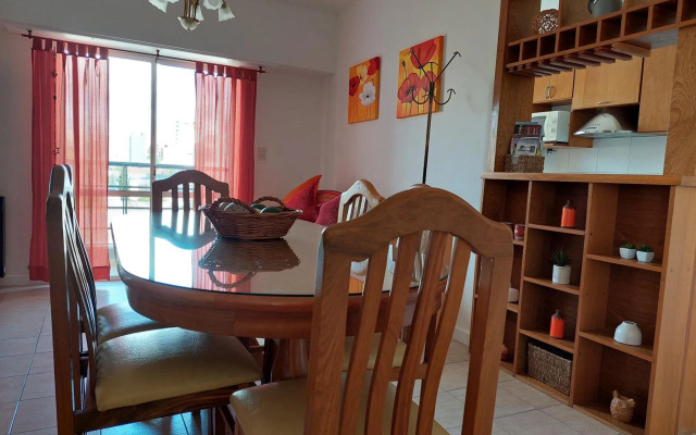 Dpto. luminoso, céntrico, nuevo: LA SERENA