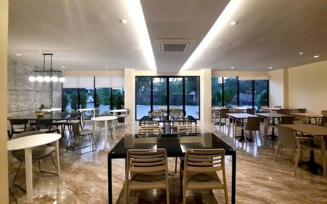 The 9 Residence Hotel