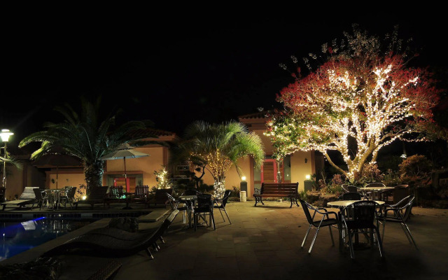 PalmValley Pool Villa Resort