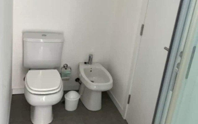 2 bed apartment Ocean Drive Country Bldg