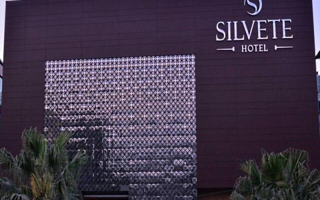 Silvete Hotel