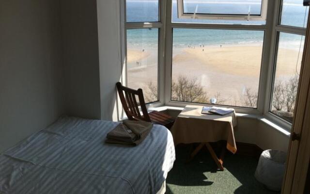Carlyon Guest House