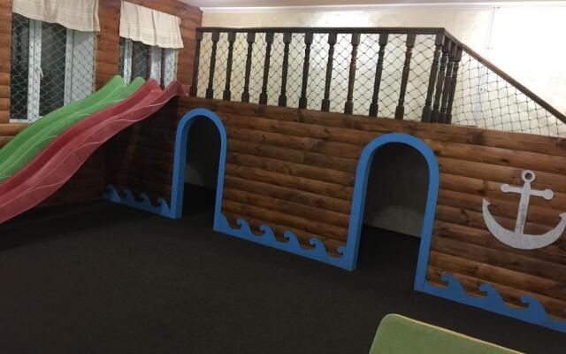 Йетихаус (Yeti House)