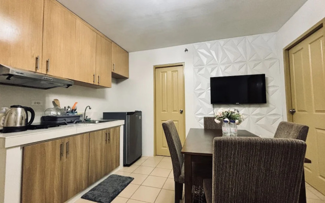 Barkada Getaway Near Esplanade