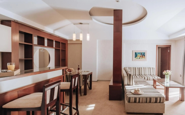 Apartments Del Mar