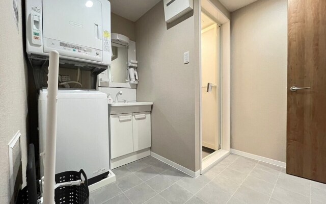 Matsuyamachi Bldg. 2F